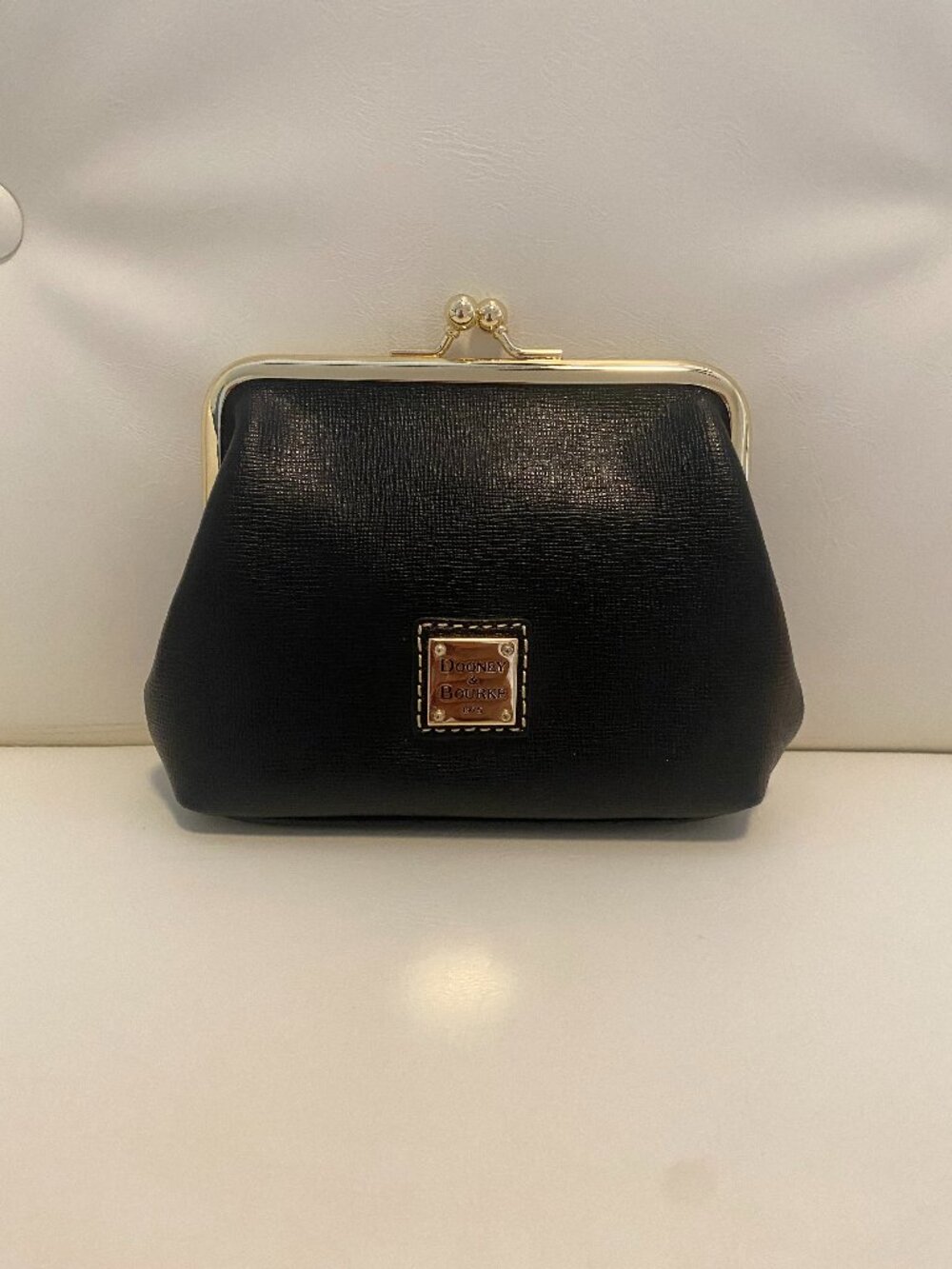 Dooney & Bourke Leather Retro Coin Purse Pre-owned Black